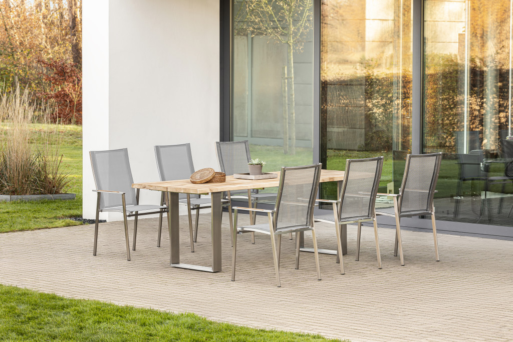„Niehoff Garden SCALEA Stuhl mit Rope-Geflecht und Aluminiumgestell im Outdoorbereich“